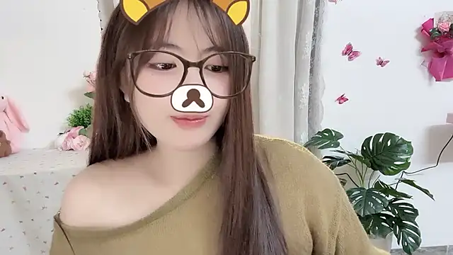 Amelia-babee online show from June 30, 2026, 3:24 pm