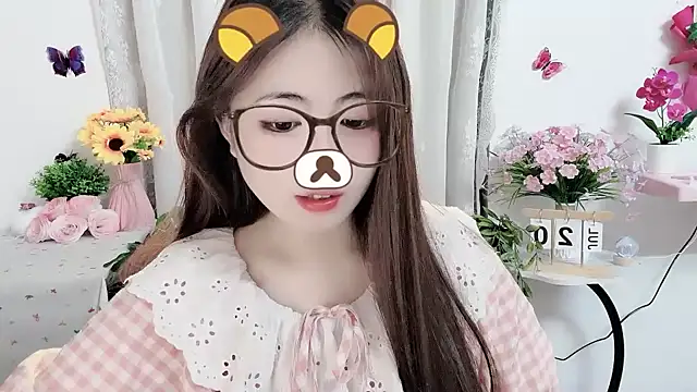 Amelia-babee online show from July 21, 2026, 1:02 pm