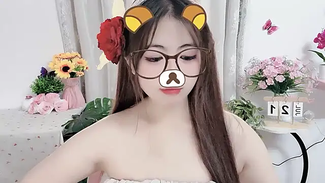 Amelia-babee online show from July 22, 2026, 12:19 pm