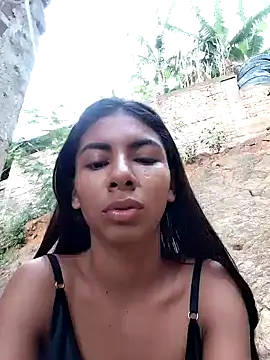 Snapshot of chaparritahot99 chatting on November 5, 2025, 11:43 am chaparritahot99 online show from November 5, 2025, 11:43 am