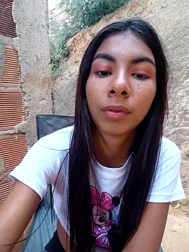 Snapshot of chaparritahot99 chatting on November 13, 2025, 11:31 am chaparritahot99 online show from November 13, 2025, 11:31 am