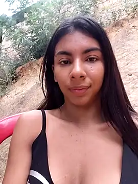 Snapshot of chaparritahot99 chatting on November 25, 2025, 11:10 am chaparritahot99 online show from November 25, 2025, 11:10 am