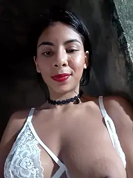 Snapshot of chaparritahot99 chatting on January 12, 2026, 10:59 pm chaparritahot99 online show from January 12, 2026, 10:59 pm