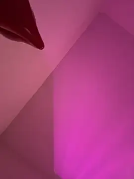 Tu GataLinda online show from October 28, 2025, 4:53 pm