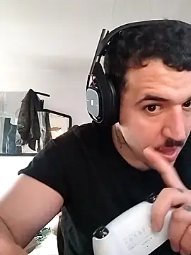 JuicyBigcockxh online show from December 5, 2025, 1:52 pm