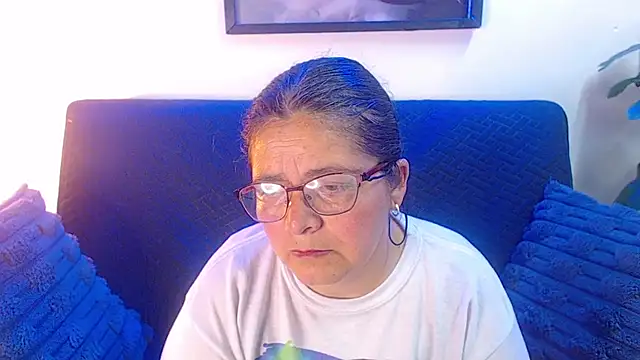 Linda banks  online show from November 23, 2025, 1:27 am