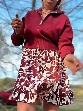 Milena-MilfaXXX online show from April 5, 2026, 1:47 am