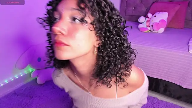 aline ackerman online show from November 7, 2025, 2:33 am