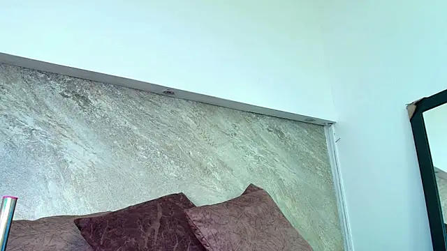 Dixie grey1 online show from April 21, 2026, 2:01 pm