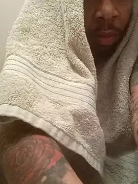 Snapshot of 1mistaGoodWood chatting on April 2, 2026, 2:26 pm 1mistaGoodWood online show from April 2, 2026, 2:26 pm