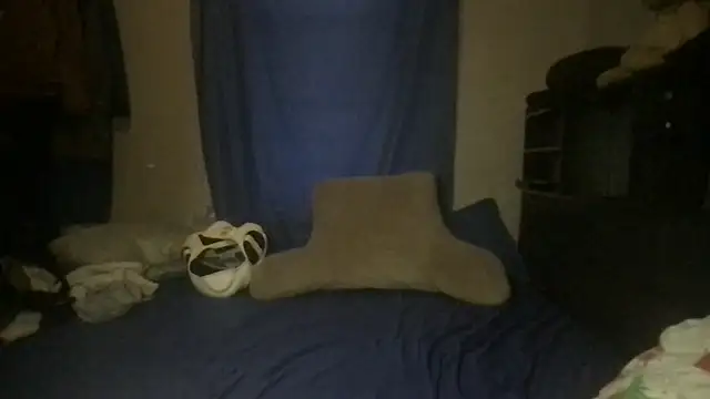 Snapshot of 1mistaGoodWood chatting on April 3, 2026, 9:24 pm 1mistaGoodWood online show from April 3, 2026, 9:24 pm