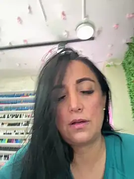 hotadhara01 online show from February 13, 2026, 4:36 pm