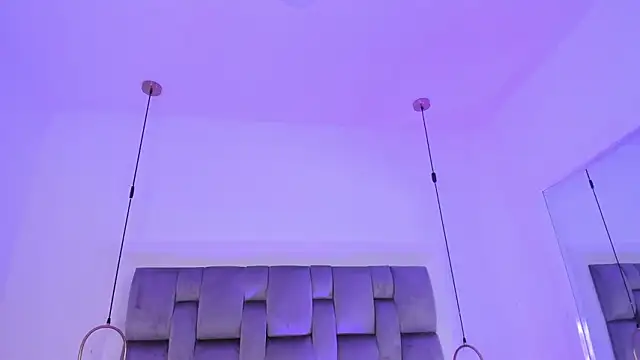 Snapshot of OnlyGia chatting on January 19, 2026, 4:05 am OnlyGia online show from January 19, 2026, 4:05 am