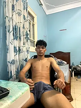 dermino12 online show from November 6, 2025, 2:07 pm