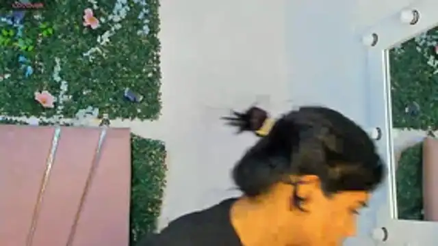 Snapshot of bxby_dolls chatting on November 29, 2025, 5:10 am bxby dolls online show from November 29, 2025, 5:10 am