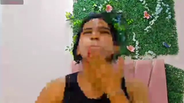 Snapshot of bxby_dolls chatting on December 1, 2025, 4:28 am bxby dolls online show from December 1, 2025, 4:28 am