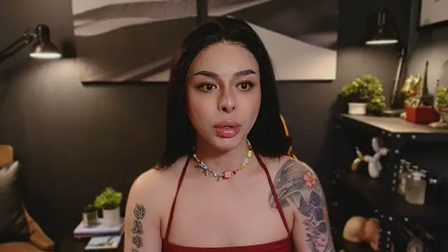 LUNACOCKSLAYER online show from October 15, 2025, 11:38 pm