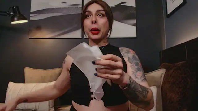 LUNACOCKSLAYER online show from February 28, 2026, 8:04 am