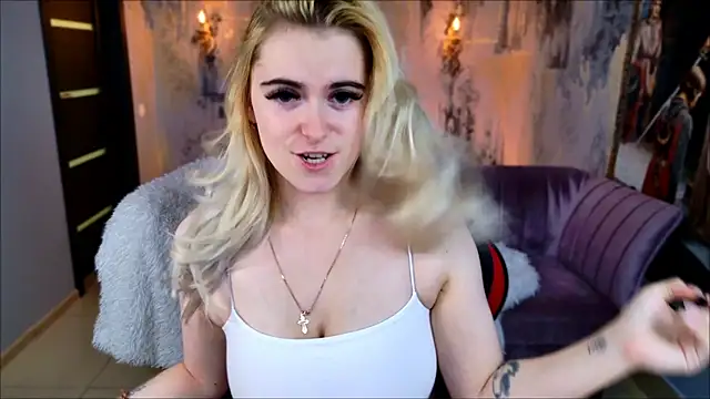 Stef Nicks online show from July 9, 2026, 5:11 am