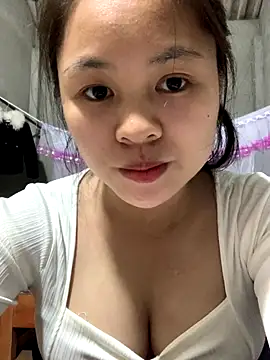 NhuFox online show from November 2, 2025, 1:30 am