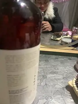 NhuFox online show from January 18, 2026, 1:53 am