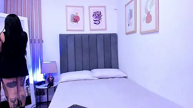 SuccubusDolly online show from September 27, 2025, 7:52 pm