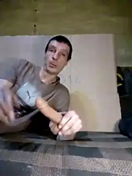 N i k o l a u online show from February 25, 2026, 1:43 pm