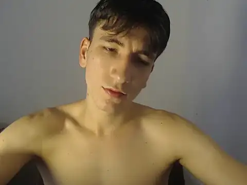 younewmaster online show from September 25, 2025, 7:06 pm