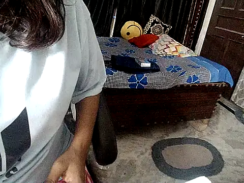 Anaconda-Mall online show from October 9, 2025, 6:17 pm