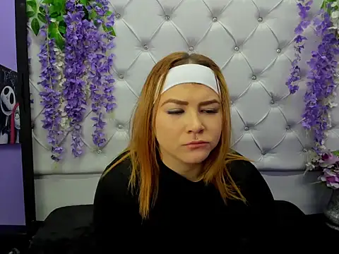 JuliettaRousse69 online show from September 11, 2025, 12:27 pm