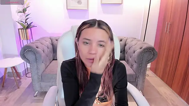 Celestee rain online show from September 13, 2025, 11:10 am