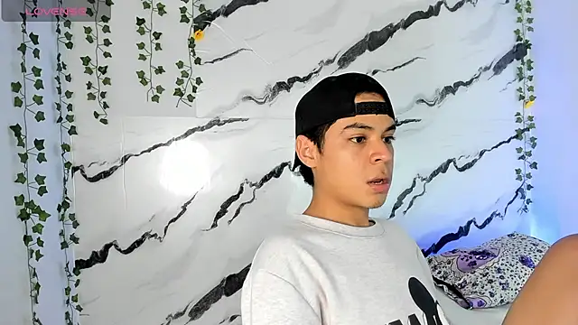 edy play online show from December 5, 2025, 9:40 am