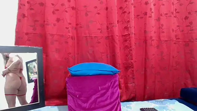 Sexysquirtmommy online show from June 23, 2026, 10:30 pm