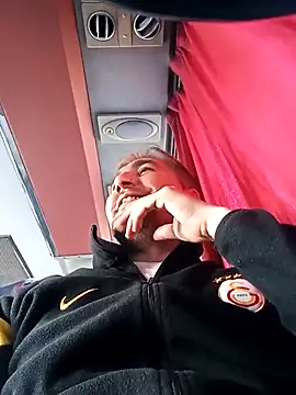 mert0359 online show from September 30, 2025, 5:23 am