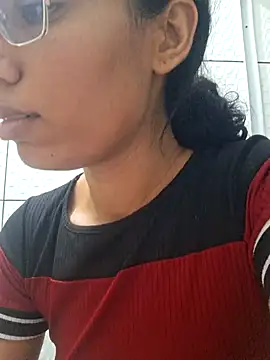 RavenShyfit online show from November 8, 2025, 11:25 pm