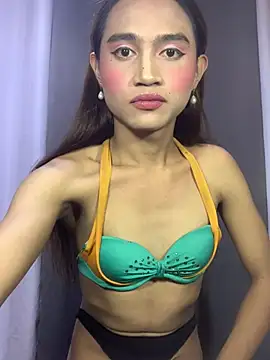 Snapshot of Cinamon_Candy20 chatting on April 14, 2026, 5:57 am Cinamon Candy20 online show from April 14, 2026, 5:57 am