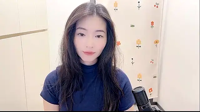 Rosalind xixi online show from October 5, 2025, 10:35 am