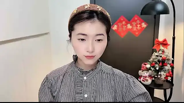 Rosalind xixi online show from January 10, 2026, 12:18 pm