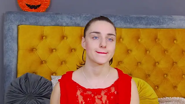 Jessica White  online show from November 13, 2025, 4:55 am