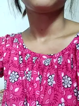 Snapshot of sana-5 chatting on May 4, 2026, 2:57 pm sana-5 online show from May 4, 2026, 2:57 pm