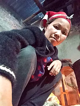 TinTin321 online show from November 2, 2025, 9:11 am