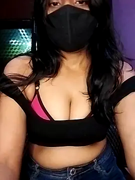 Amisha2 online show from October 6, 2025, 5:10 pm