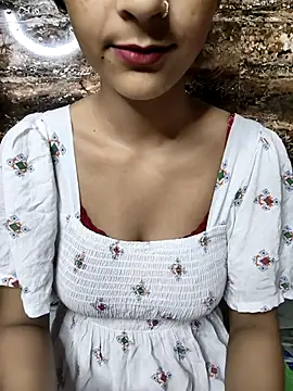 Indian-Aleena online show from September 30, 2025, 6:35 pm