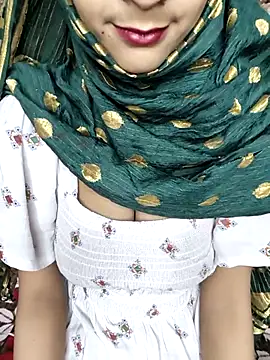 Indian-Aleena online show from December 3, 2025, 9:51 am