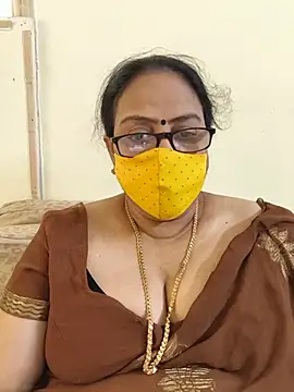 Snapshot of heera-rani chatting on July 5, 2026, 4:19 am heera-rani online show from July 5, 2026, 4:19 am