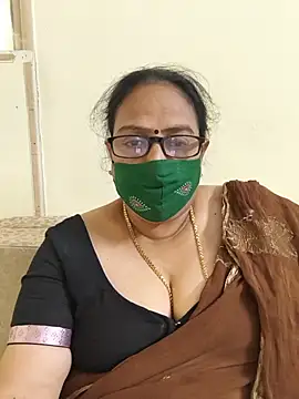 Snapshot of heera-rani chatting on July 18, 2026, 10:08 am heera-rani online show from July 18, 2026, 10:08 am
