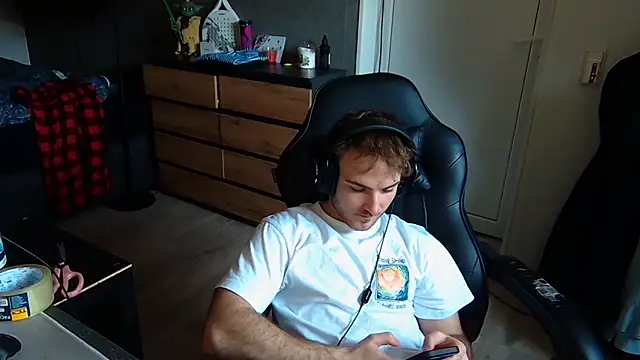 Rudi2007Eye online show from March 9, 2026, 11:36 am