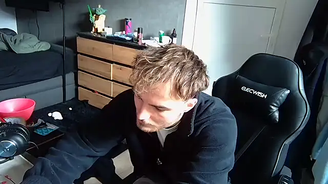 Rudi2007Eye online show from March 30, 2026, 9:32 am