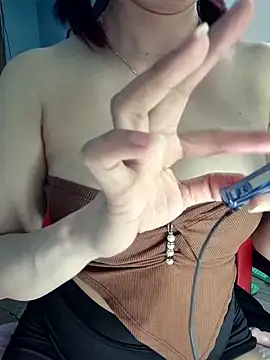 Linh linh01 online show from March 1, 2026, 1:57 pm