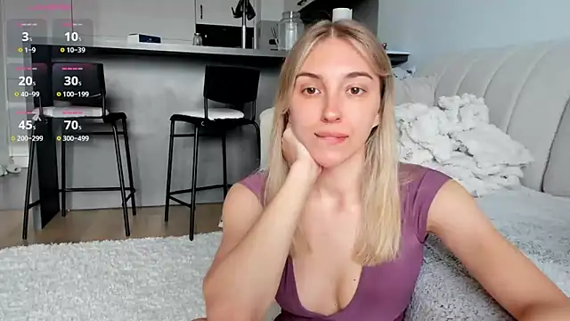 Snapshot of Sunny_Rina_ chatting on June 21, 2026, 6:49 am Sunny Rina online show from June 21, 2026, 6:49 am